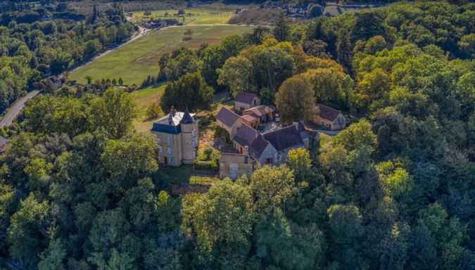 Gîte avec piscine intérieure en Périgord